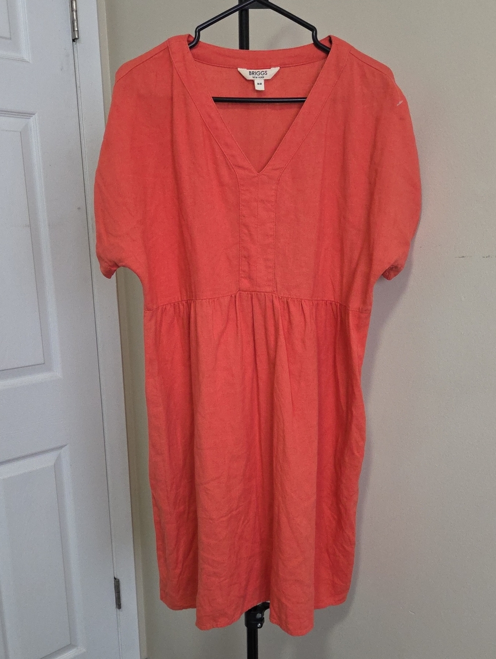 Briggs New York Coral V-Neck Midi Dress
